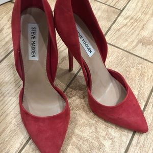 Red Steve Madden pumps